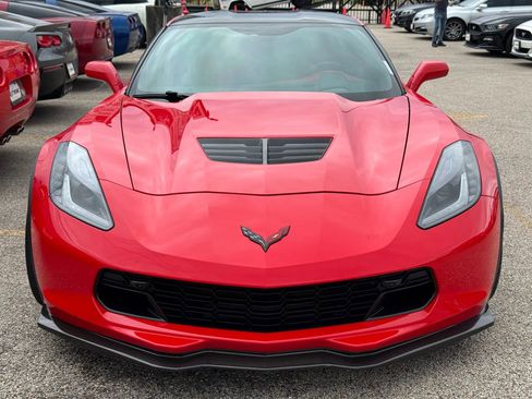 Used 2016 Chevrolet Corvette Z06 w/ 3LZ Preferred Equipment Group image 2