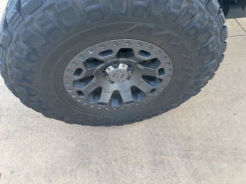 Used 2018 Jeep Wrangler Unlimited Rubicon image 33