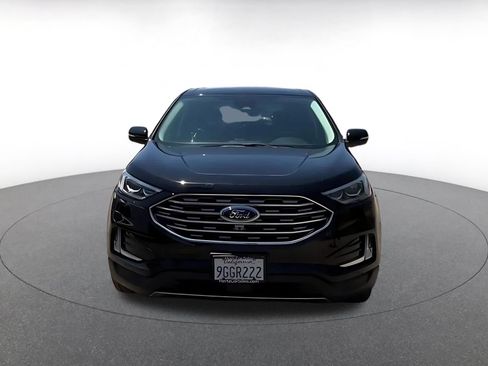 Used 2023 Ford Edge Titanium w/ Equipment Group 301A AWD/4WD image 4