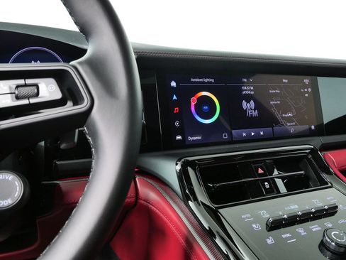 Certified 2024 Porsche Panamera 4 AWD/4WD image 12