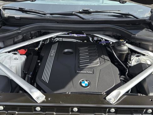 Used 2023 BMW X6 xDrive40i w/ Executive Package image 23