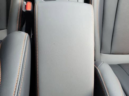 Certified 2025 Subaru Crosstrek 2.5i Limited w/ Popular Package #4A AWD/4WD image 16