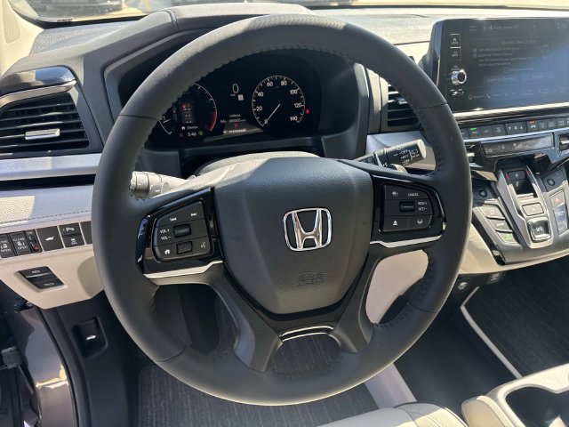 New 2027 Honda Odyssey Touring image 14
