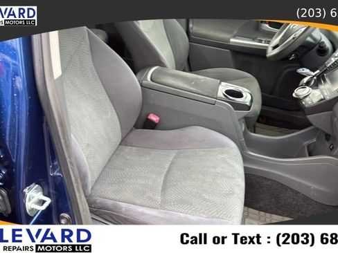 Used 2014 Toyota Prius V Three FWD image 35
