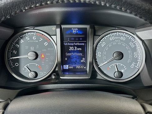 Used 2020 Toyota Tacoma TRD Sport AWD/4WD image 13