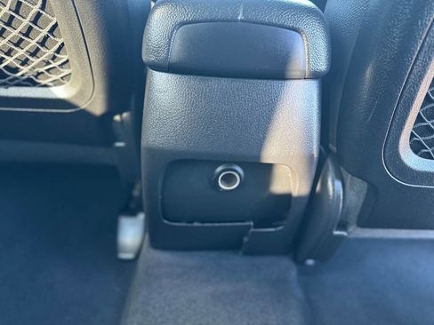 Used 2013 Kia Sorento SX w/ SX Premium Pkg AWD/4WD image 23