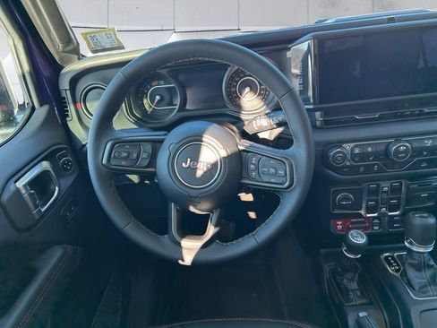 New 2026 Jeep Wrangler Unlimited Rubicon w/ Technology Group image 13