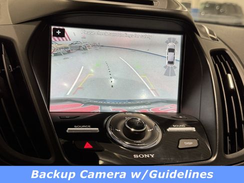 Used 2018 Ford Escape Titanium image 9