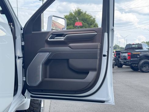 Used 2026 GMC Sierra 2500 Denali w/ Denali Reserve Package AWD/4WD image 42