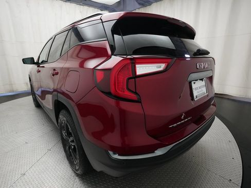 Used 2024 GMC Terrain AT4 AWD/4WD image 35