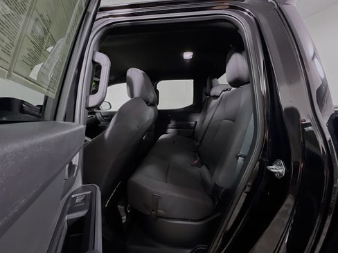 Used 2024 Toyota Tacoma SR5 image 29