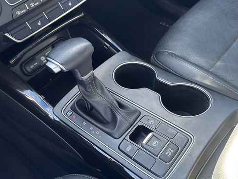 Used 2020 Kia Sorento EX image 24