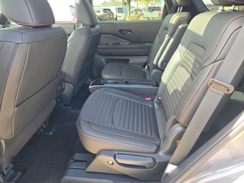 New 2026 Nissan Pathfinder Rock Creek image 13