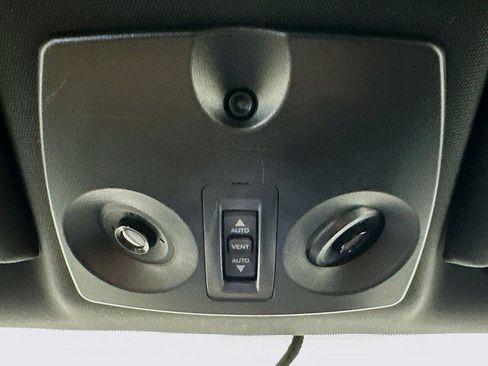 Used 2012 Chrysler 200 Limited w/ Sun/Sound Group FWD image 20