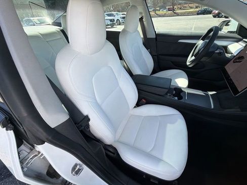 Used 2021 Tesla Model 3 Performance image 27