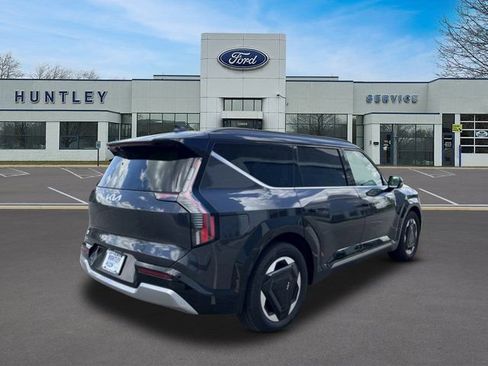 Used 2024 Kia EV9 Land AWD/4WD image 5
