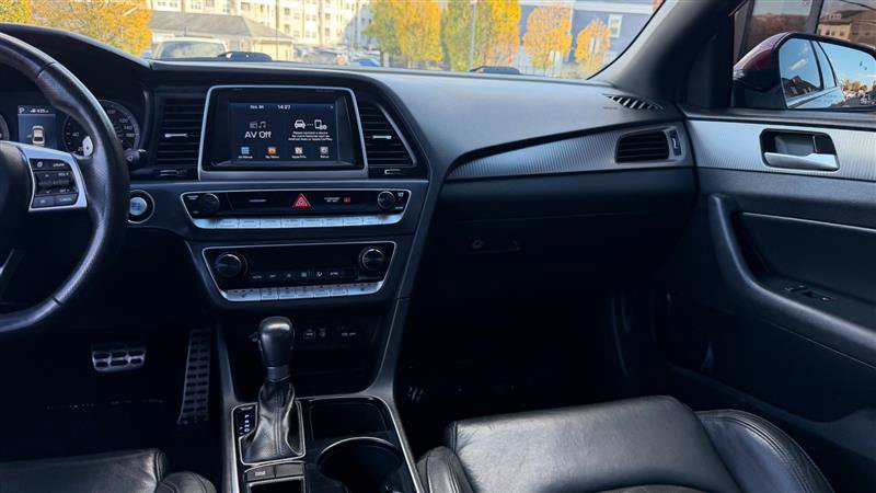 Used 2019 Hyundai Sonata Sport FWD image 25