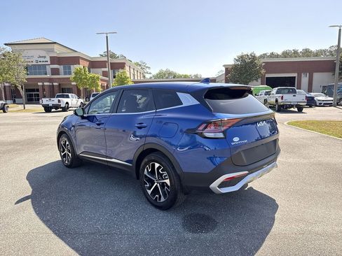 Used 2025 Kia Sportage EX image 5