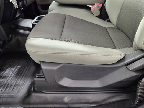 Used 2018 Ford F150 XL w/ Equipment Group 101A Mid AWD/4WD image 13