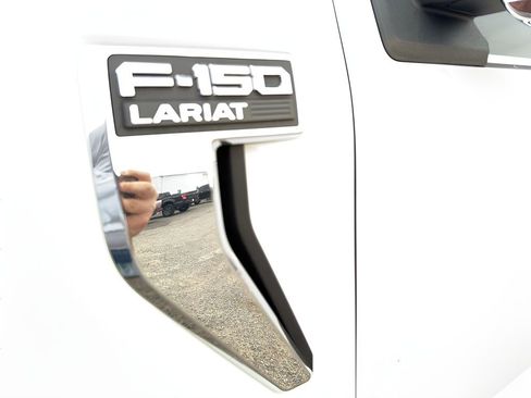 Used 2021 Ford F150 Lariat w/ Equipment Group 502A High image 26