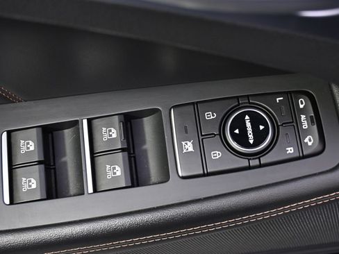 Used 2019 Genesis G80 3.3T Sport AWD/4WD image 23