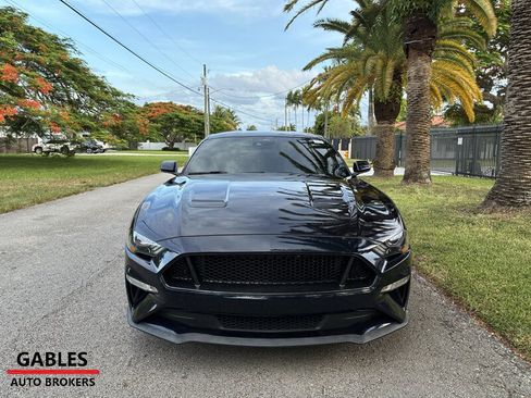 Used 2021 Ford Mustang GT RWD image 3