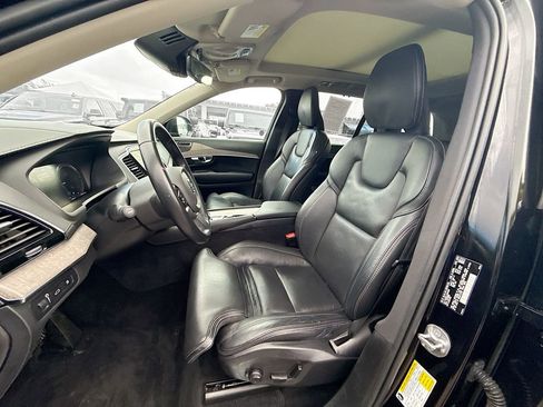 Used 2022 Volvo XC90 T8 Inscription image 23