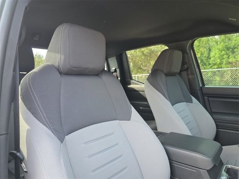 Used 2025 Toyota Tacoma TRD Off-Road image 15