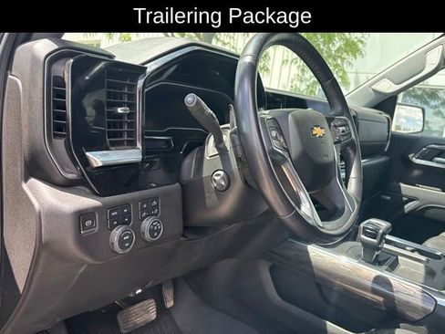 Used 2023 Chevrolet Silverado 1500 LTZ AWD/4WD image 11