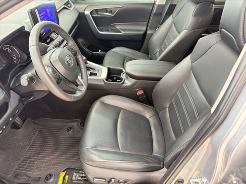 Used 2024 Toyota RAV4 XLE Premium w/ Weather Package AWD/4WD image 5