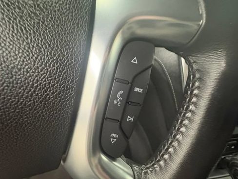 Used 2015 GMC Acadia SLE AWD/4WD image 16