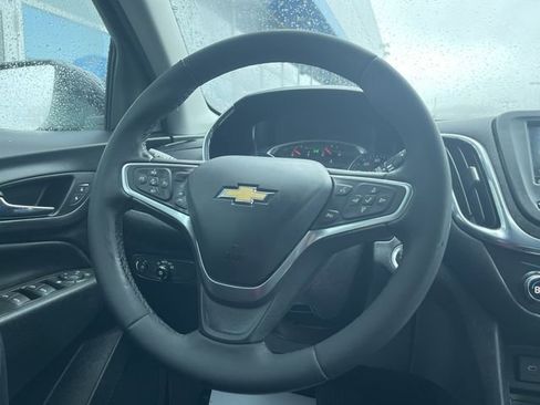 Certified 2023 Chevrolet Equinox LT AWD/4WD image 11