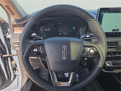 New 2026 Lincoln Corsair Reserve image 14