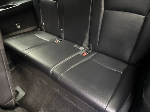 Used 2024 Toyota Grand Highlander AWD image 39