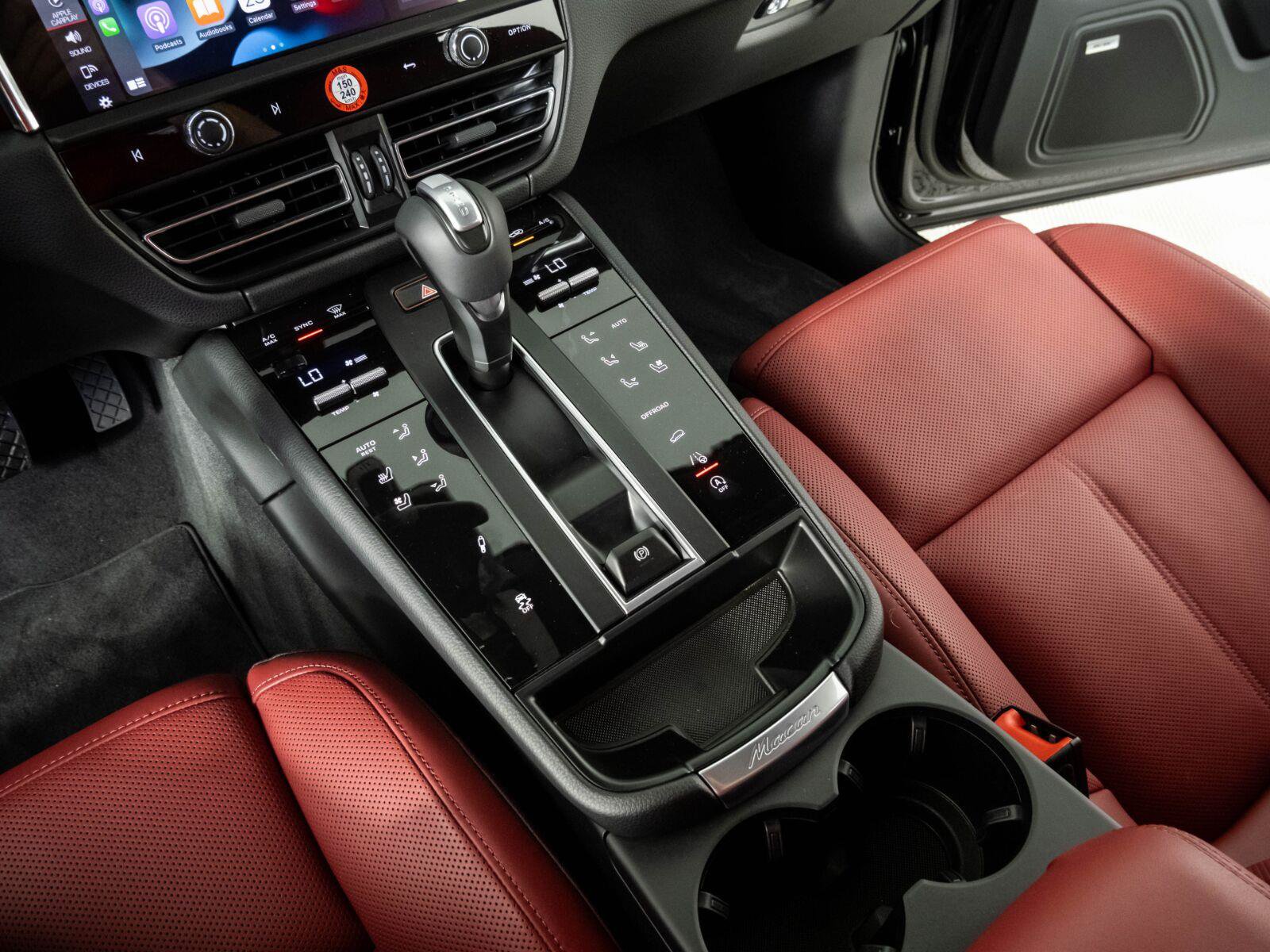 New 2026 Porsche Macan S AWD/4WD image 18