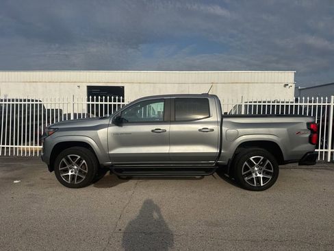 Used 2023 Chevrolet Colorado Z71 w/ Z71 Convenience Package 2 AWD/4WD image 2