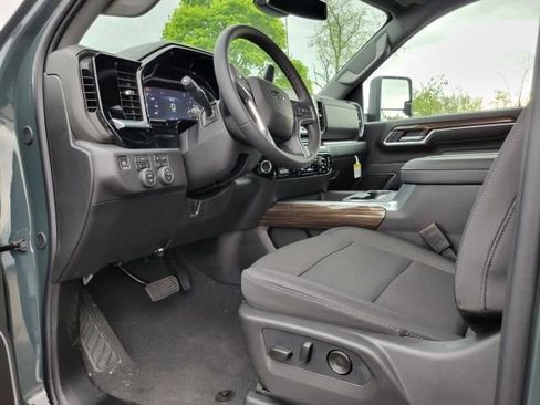 New 2026 Chevrolet Silverado 2500 LT w/ Trail Boss Package AWD/4WD image 7