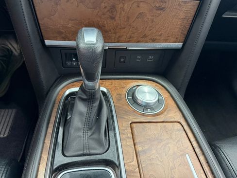 Used 2023 Nissan Armada SL w/ Captain's Chairs Package AWD/4WD image 58