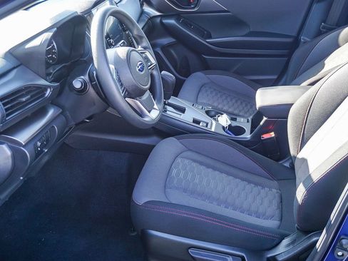 Used 2025 Subaru Impreza 2.0i Sport AWD/4WD image 17