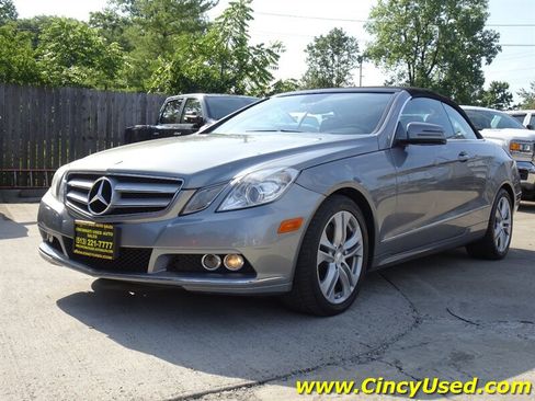Used 2011 Mercedes-Benz E 350 Cabriolet image 3
