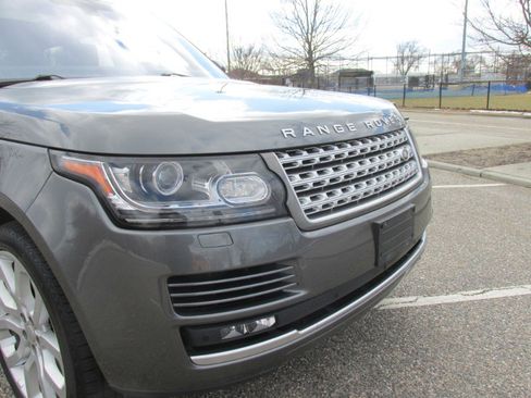 Used 2016 Land Rover Range Rover HSE image 20