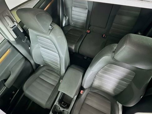 Certified 2019 Honda CR-V EX image 9