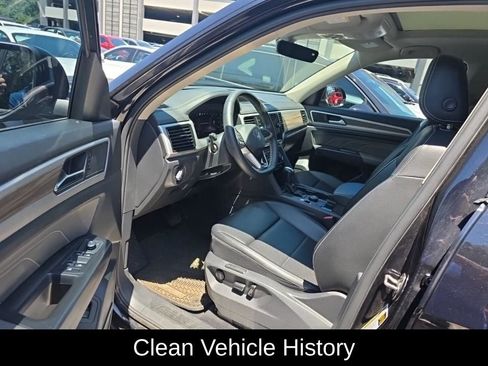Used 2023 Volkswagen Atlas SEL AWD/4WD image 4
