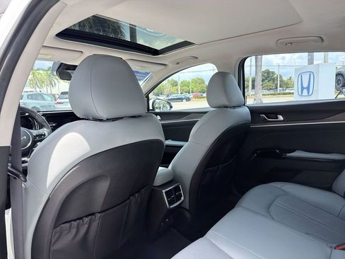 Used 2023 Kia K5 EX w/ EX Premium Package FWD image 21