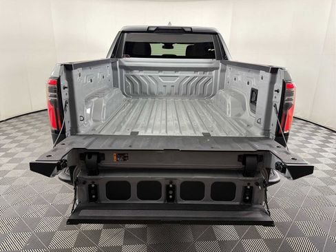 Used 2026 GMC Sierra EV Elevation AWD/4WD image 16