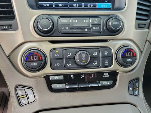 Used 2019 GMC Yukon Denali w/ Denali Ultimate Package RWD image 24