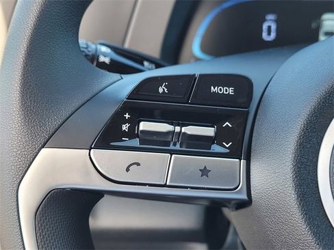 New 2026 Hyundai Elantra SE image 16