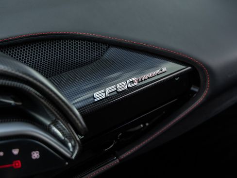 Used 2021 Ferrari SF90 Stradale AWD/4WD image 41