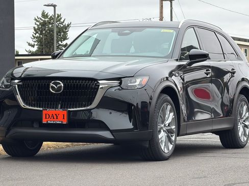 New 2026 MAZDA CX-90 Plug-In Hybrid w/ Preferred AWD/4WD image 8