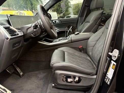 Used 2026 BMW X5 M60i AWD/4WD image 10